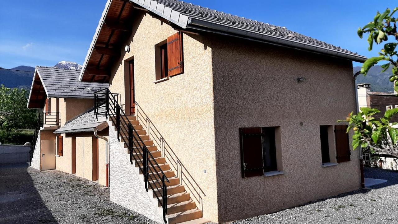 Le Pre Fleuri A Guillestre - Appartements Neufs Classes Meubles De Tourisme 3 Etoiles - Parking Privatif エクステリア 写真